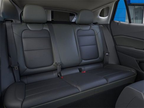 New 2026 Chevrolet Trax ACTIV w/ Sunroof Package image 17