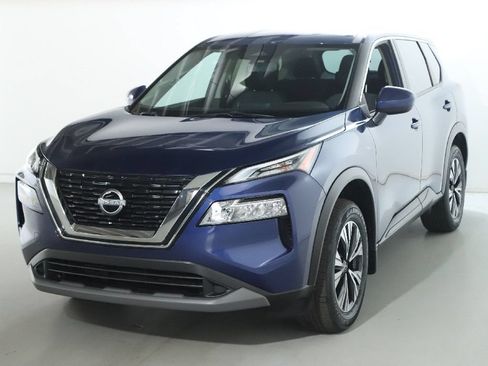 Used 2023 Nissan Rogue SV AWD/4WD image 4