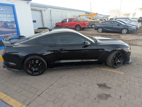 Used 2020 Ford Mustang Shelby GT350 RWD image 5
