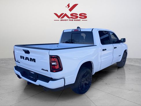 Used 2026 RAM 1500 Big Horn AWD/4WD image 5