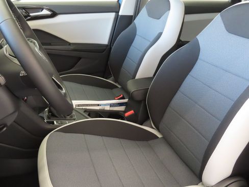New 2026 Volkswagen Taos S FWD image 11
