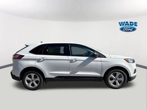 New 2024 Ford Edge SE image 4
