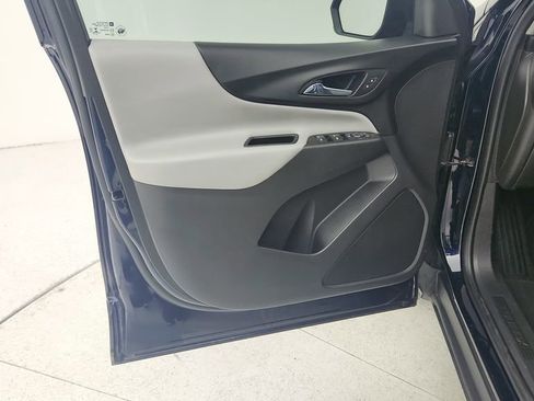 Used 2020 Chevrolet Equinox LS w/ LS Convenience Package FWD image 22