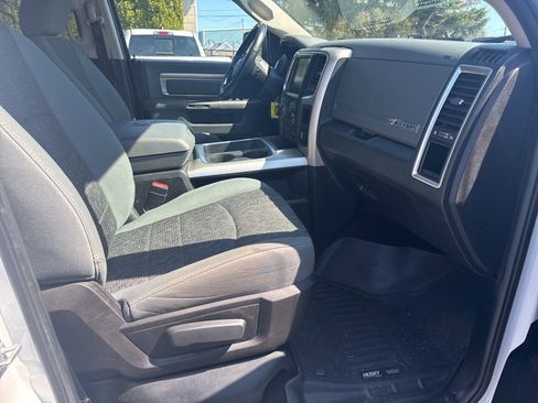 Used 2016 RAM 1500 Big Horn AWD/4WD image 30