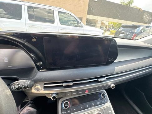 Used 2025 Hyundai Palisade SEL FWD image 35