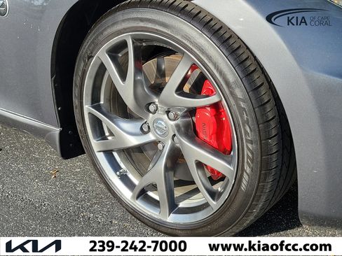 Used 2014 Nissan 370Z Touring w/ Sport Package image 5