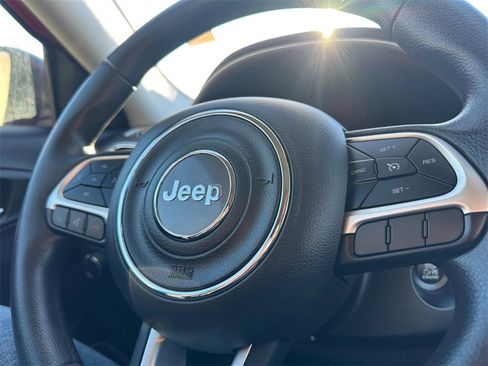 Certified 2018 Jeep Compass Sport w/ Tech Group image 25