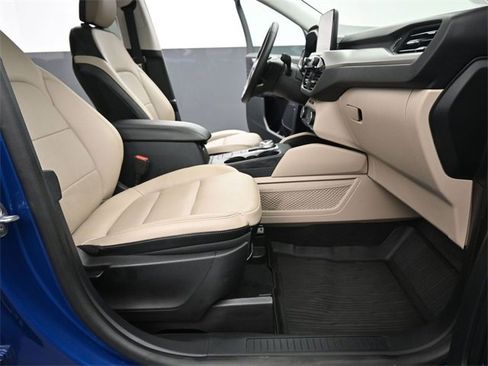 Used 2022 Ford Escape SEL image 18