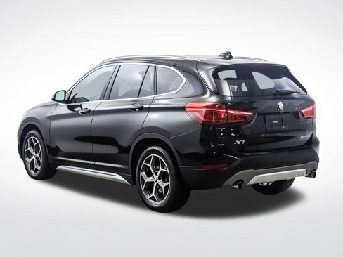 Used 2019 BMW X1 xDrive28i w/ Convenience Package AWD/4WD image 3