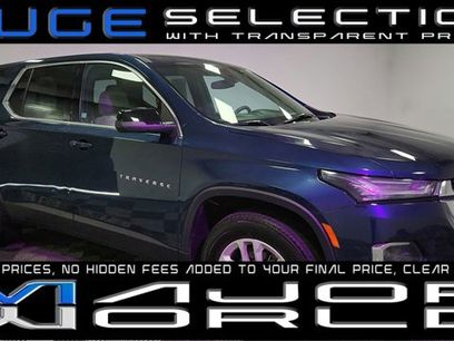 Used 2023 Chevrolet Traverse LS