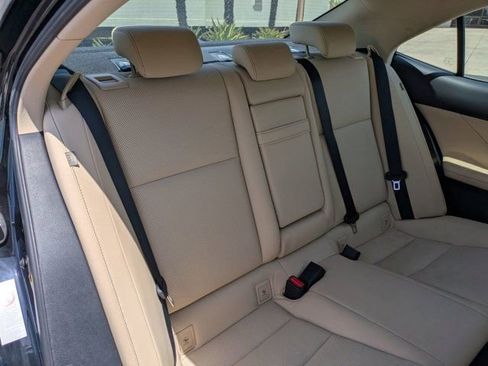 Used 2014 Lexus IS 250 RWD image 32