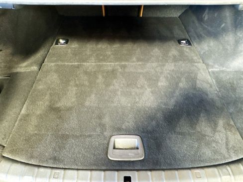 Used 2022 BMW 530e w/ M Sport Package image 25