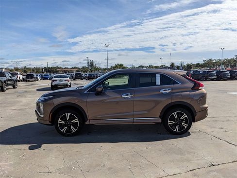 Used 2023 Mitsubishi Eclipse Cross SEL image 6