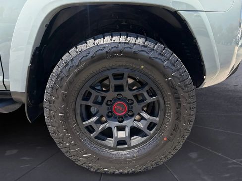 Used 2021 Toyota 4Runner TRD Pro AWD/4WD image 31