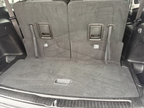 Used 2023 Jeep Grand Cherokee L Laredo RWD image 31