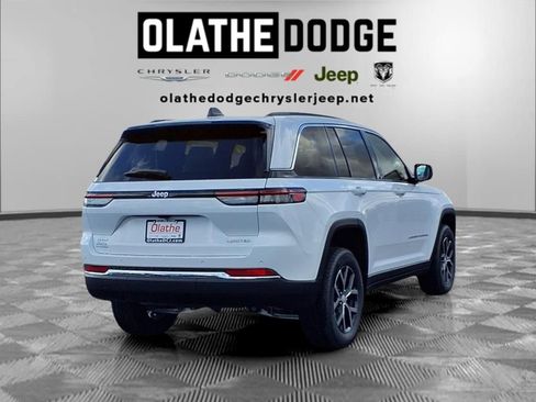 New 2025 Jeep Grand Cherokee Limited image 28