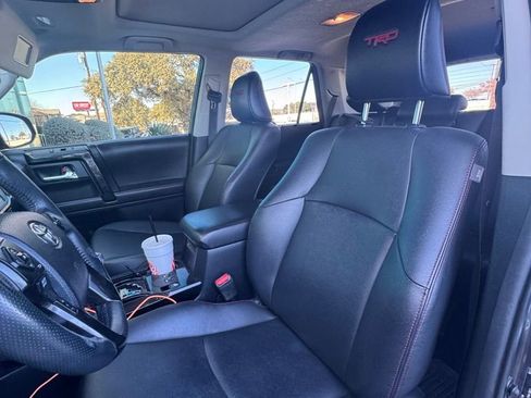 Used 2017 Toyota 4Runner SR5 image 5