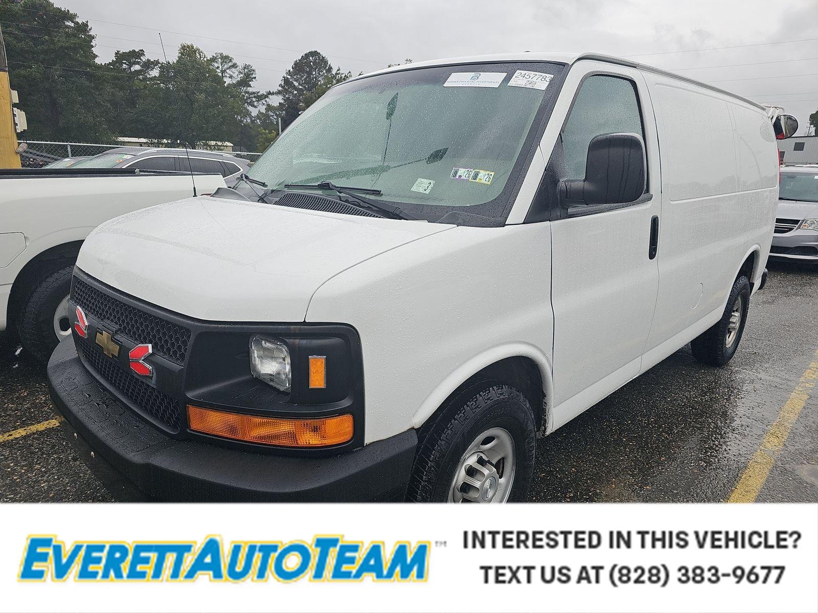 Used 2017 Chevrolet Express 2500 RWD image 1