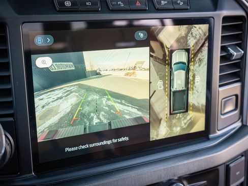 Used 2023 Ford F350 Platinum AWD/4WD image 22