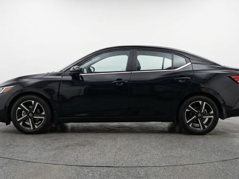 Used 2025 Nissan Sentra SV FWD image 5