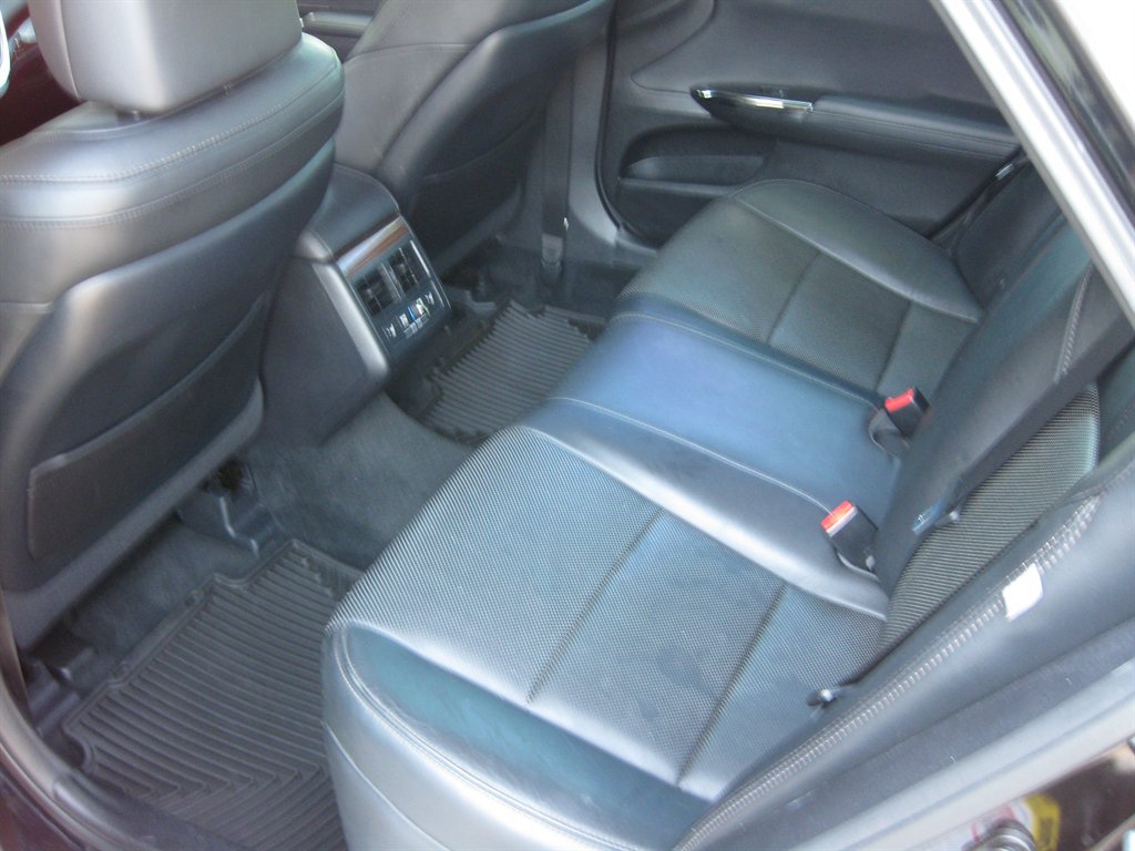 Used 2013 Toyota Avalon Limited FWD image 27