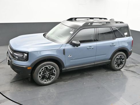 New 2025 Ford Bronco Sport Outer Banks w/ Outer Banks Tech Package+ AWD/4WD image 32