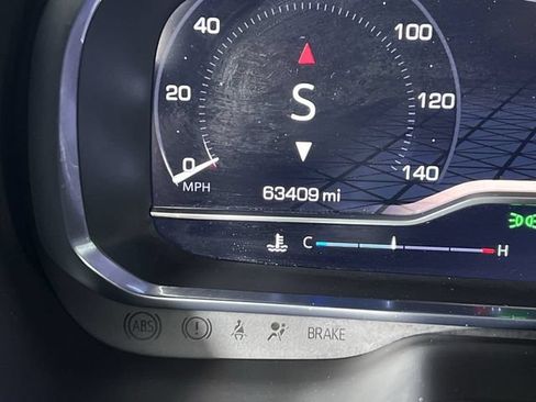 Certified 2023 GMC Yukon XL SLE RWD image 12