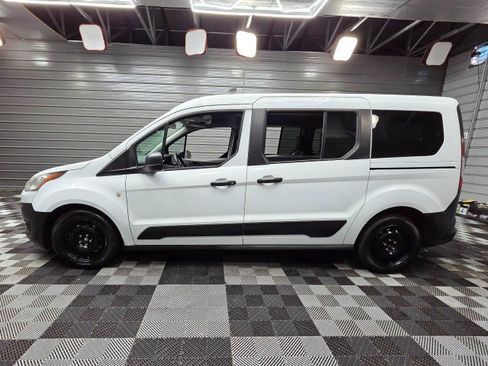 Used 2019 Ford Transit Connect XL FWD image 9