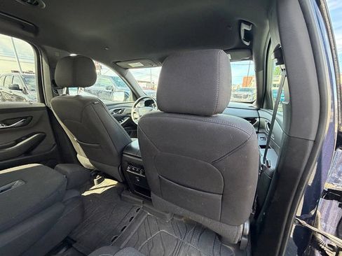 Used 2023 Chevrolet Traverse LT w/ LPO, Floor Liner Package AWD/4WD image 22