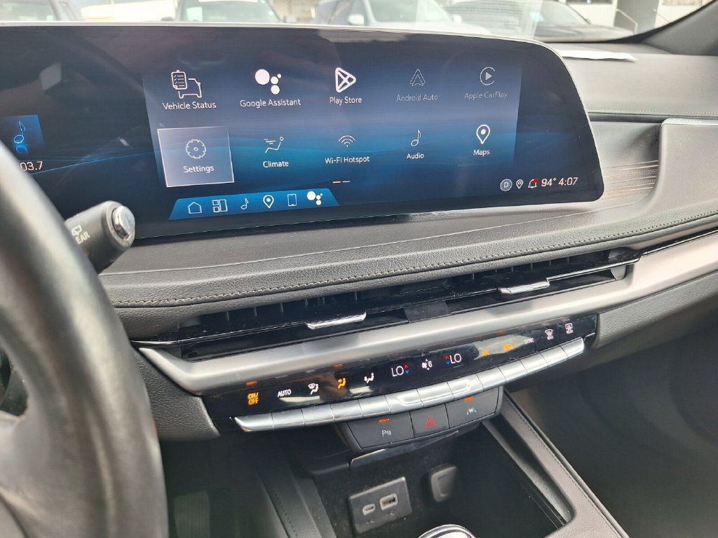 Used 2024 Cadillac XT4 Premium Luxury AWD/4WD image 14