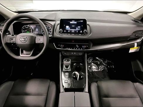 New 2026 Nissan Rogue SV FWD image 6