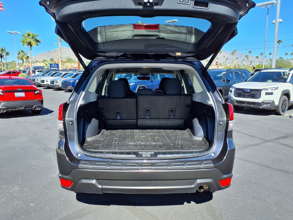 Used 2019 Subaru Forester Premium AWD/4WD image 14