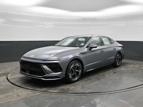New 2026 Hyundai Sonata SEL image 4