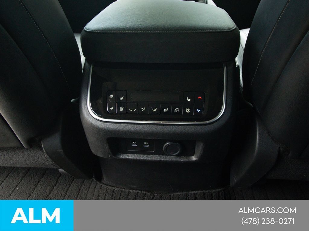 Used 2025 INFINITI QX80 Luxe AWD/4WD image 29