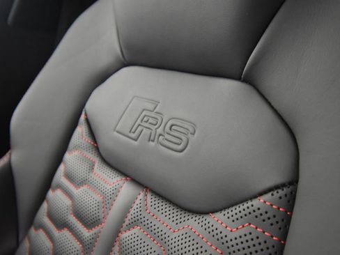 New 2025 Audi RS Q8 performance image 33