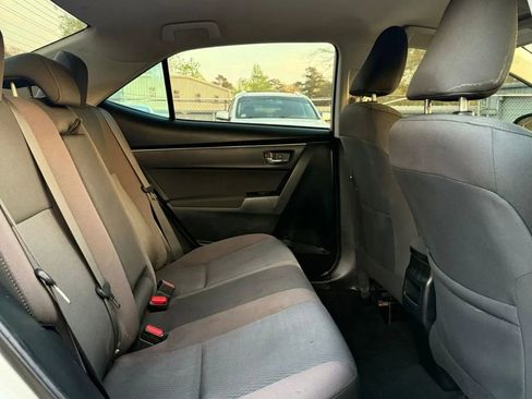 Used 2018 Toyota Corolla LE image 22