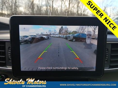 Used 2021 Ford Explorer XLT w/ Equipment Group 202A image 20