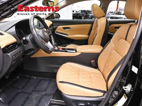 Used 2020 Nissan Sentra SV w/ SV Premium Package FWD image 14