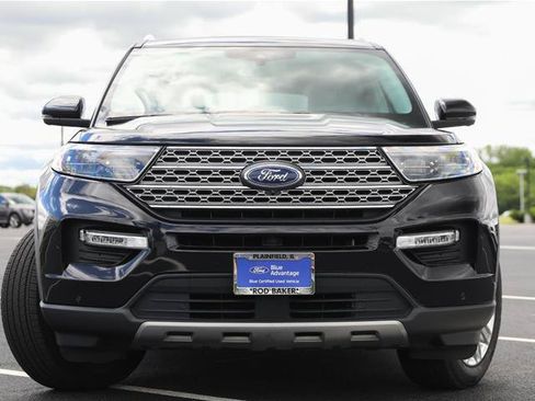 Certified 2021 Ford Explorer Limited w/ Hybrid Equipment Group 310A AWD/4WD image 2