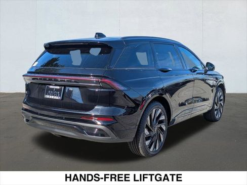 New 2026 Lincoln Nautilus Reserve w/ Jet Appearance Package image 2