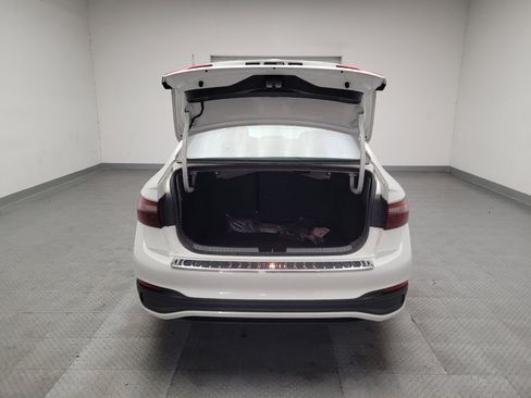 Used 2024 Volkswagen Jetta SE image 29