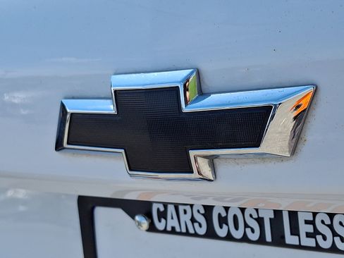 Used 2022 Chevrolet Equinox RS image 28