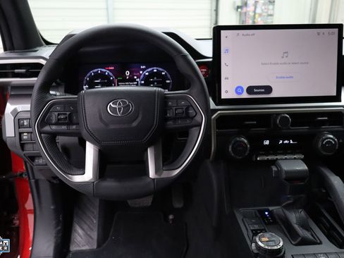 Used 2025 Toyota Tacoma TRD Off-Road AWD/4WD image 19