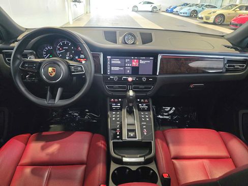 Used 2023 Porsche Macan GTS AWD/4WD image 20