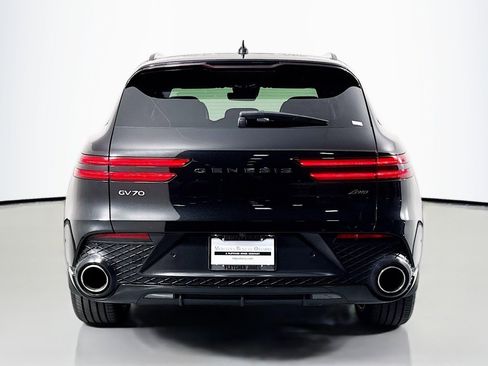 Used 2023 Genesis GV70 2.5T w/ Sport Prestige Package AWD/4WD image 3