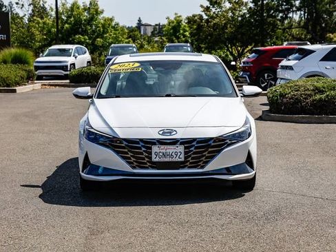 Certified 2023 Hyundai Elantra Limited w/ Cargo Package FWD image 7