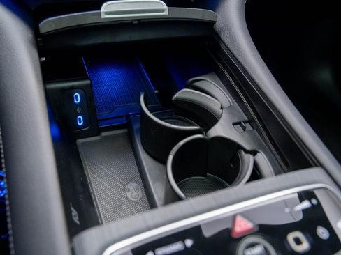 Used 2024 Mercedes-Benz EQS 450+ 4MATIC Sedan w/ Executive Rear Seat Package image 32