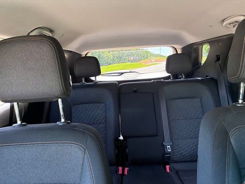Used 2019 Chevrolet Equinox LT FWD image 23