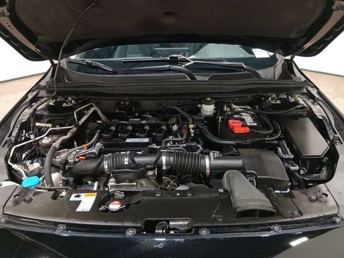 Used 2018 Honda Accord EX-L image 10