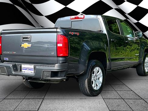 Used 2017 Chevrolet Colorado LT w/ LT Convenience Package AWD/4WD image 2